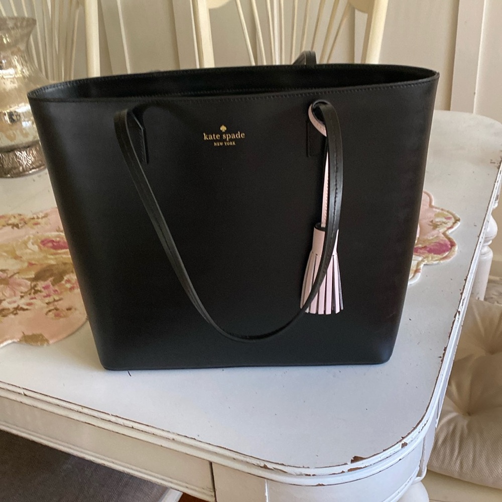 Kate Spade EUC black tote.